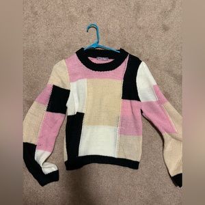 La Layon Plaid Sweater -Size Medium